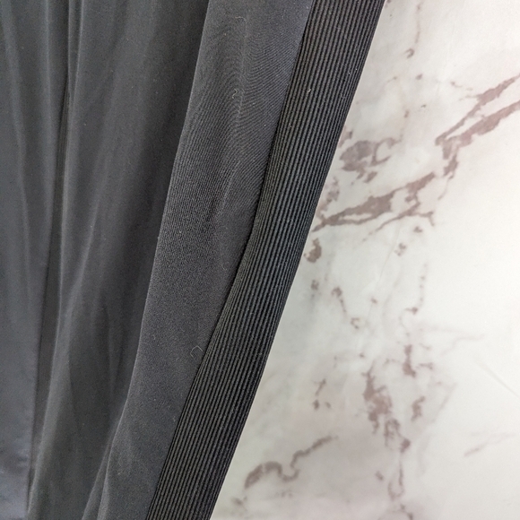 Athleta Jogger Womens 6 Small Black Lined Jersey Brooklyn Ankle Pants - Picture 10 of 13